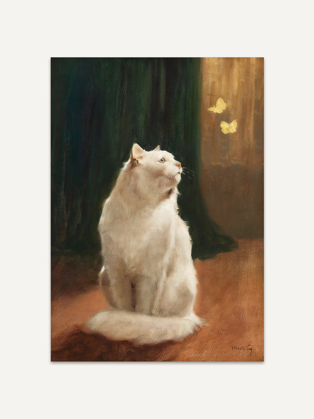 Stimmungsvolles Katzenporträt eines weißen Katers, der zwei gelben Schmetterlingen nachblickt. Das klassische Gemälde ist in dunklen Grüntönen mit goldener Lichtstimmung gehalten. #Rahmen_Ohne Rahmen