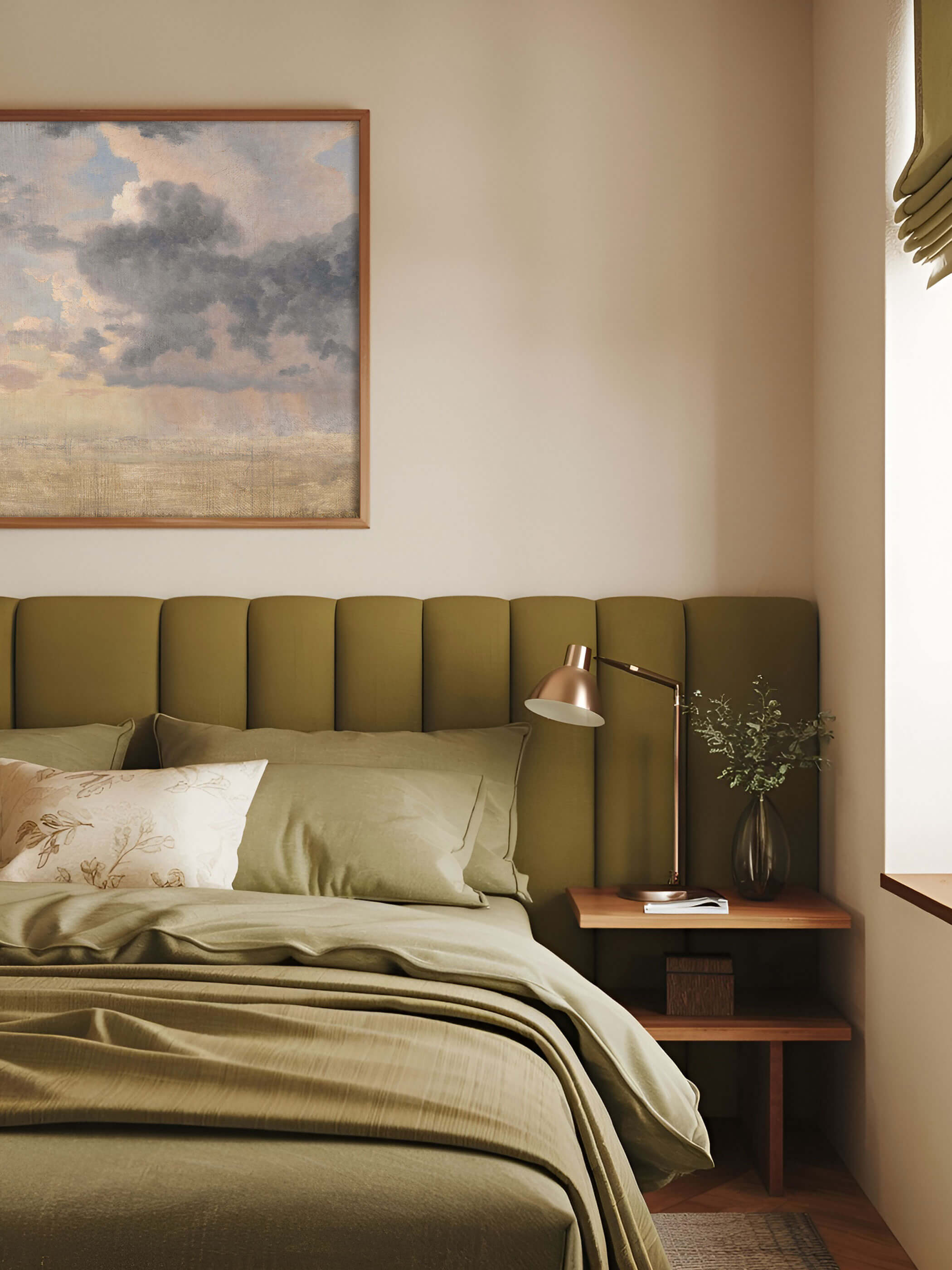 Kunstdruck mit Wolken über dem Sund, eingerahmt und an der Wand über einem olivgrünen Kopfteil in einem gemütlichen, modernen Schlafzimmer aufgehängt.
