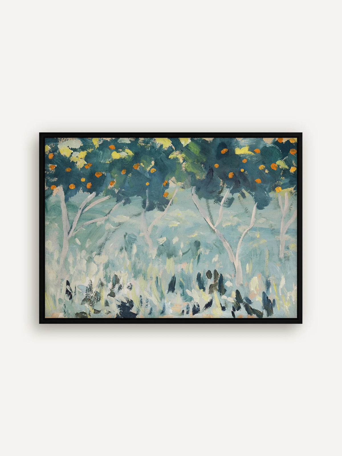 Buntes Leinwandbild mit Orangenbäumen im schwarzen Schattenfugenrahmen. Der dunkle Rahmen verbindet sich mit dem tiefen Petrol der Baumkronen und fasst den hellblauen Grund klar ein. #Rahmen_Schwarz