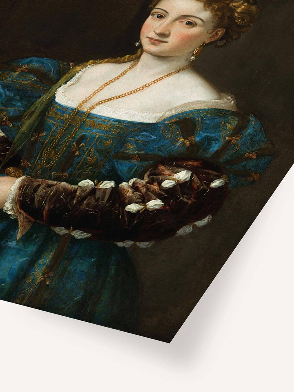 Nahaufnahme des Renaissance-Porträts zeigt die fein gemalten Stoffdetails und goldenen Schmuckelemente. Der hochwertige Kunstdruck besticht durch Tiefe, Farbbrillanz und authentische Struktur.