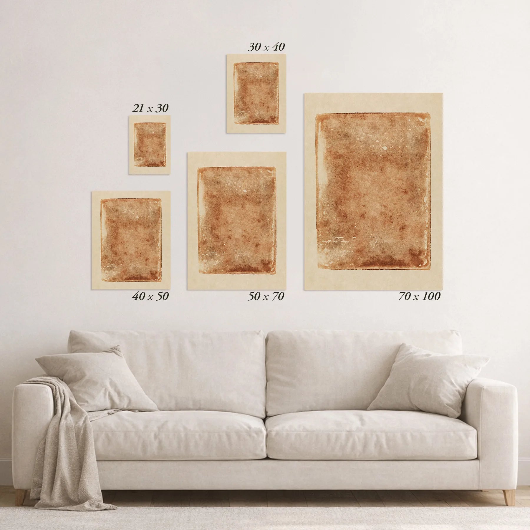 Schematische Größenübersicht der verfügbaren Formate über einem Sofa.