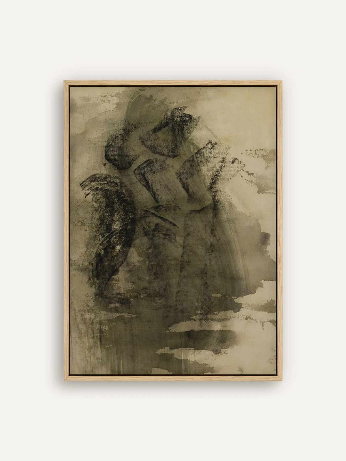 Abstraktes Leinwandbild mit dunklen, kreidigen Pinselspuren in Oliv und Schwarz auf hellem Sandton im Schattenfugenrahmen in Natur. Wabi Sabi Wandbild nach Carel Adolph Lion Cachet. #Rahmen_Natur