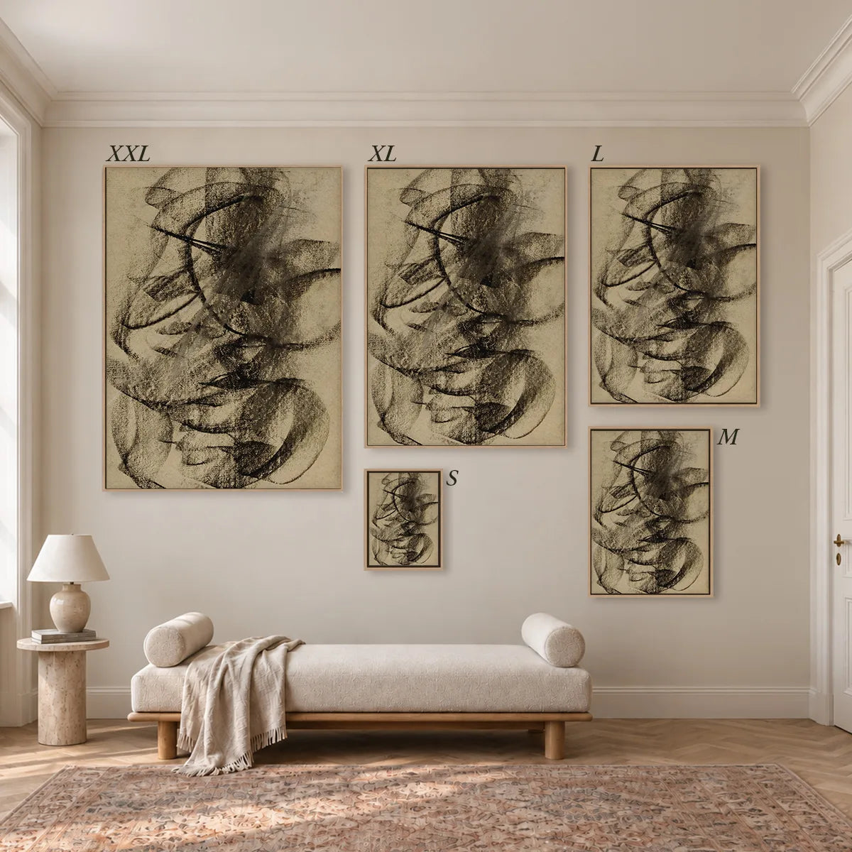 Größenübersicht der fünf Leinwandformate S bis XXL im Raum, von 34 × 44 cm bis 105 × 143 cm.