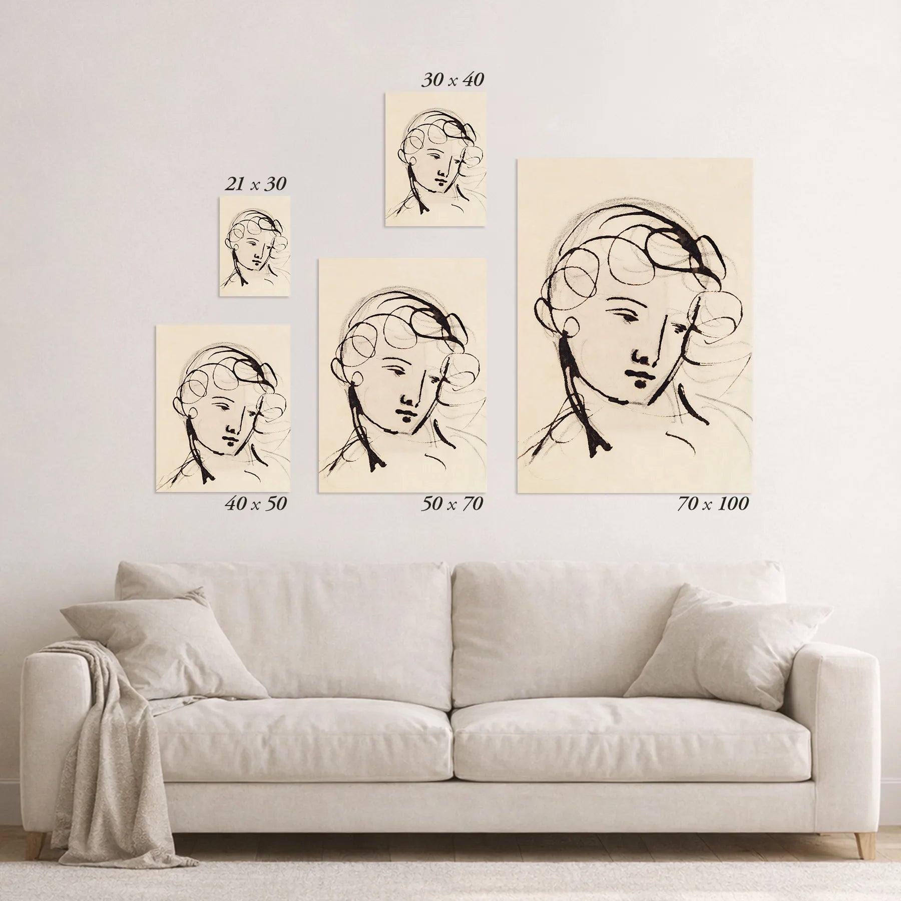 Schematische Größenübersicht der verfügbaren Formate über einem Sofa.