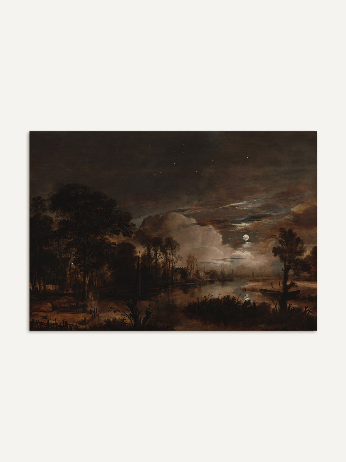 Kunstdruck einer Mondnacht über einem Fluss mit Burg, Segelbooten und Schilf, umrahmt von dunklen Bäumen. Das Dark Academia Wandbild in tiefem Braun und Rosé wirkt still und geheimnisvoll. #Rahmen_Ohne Rahmen