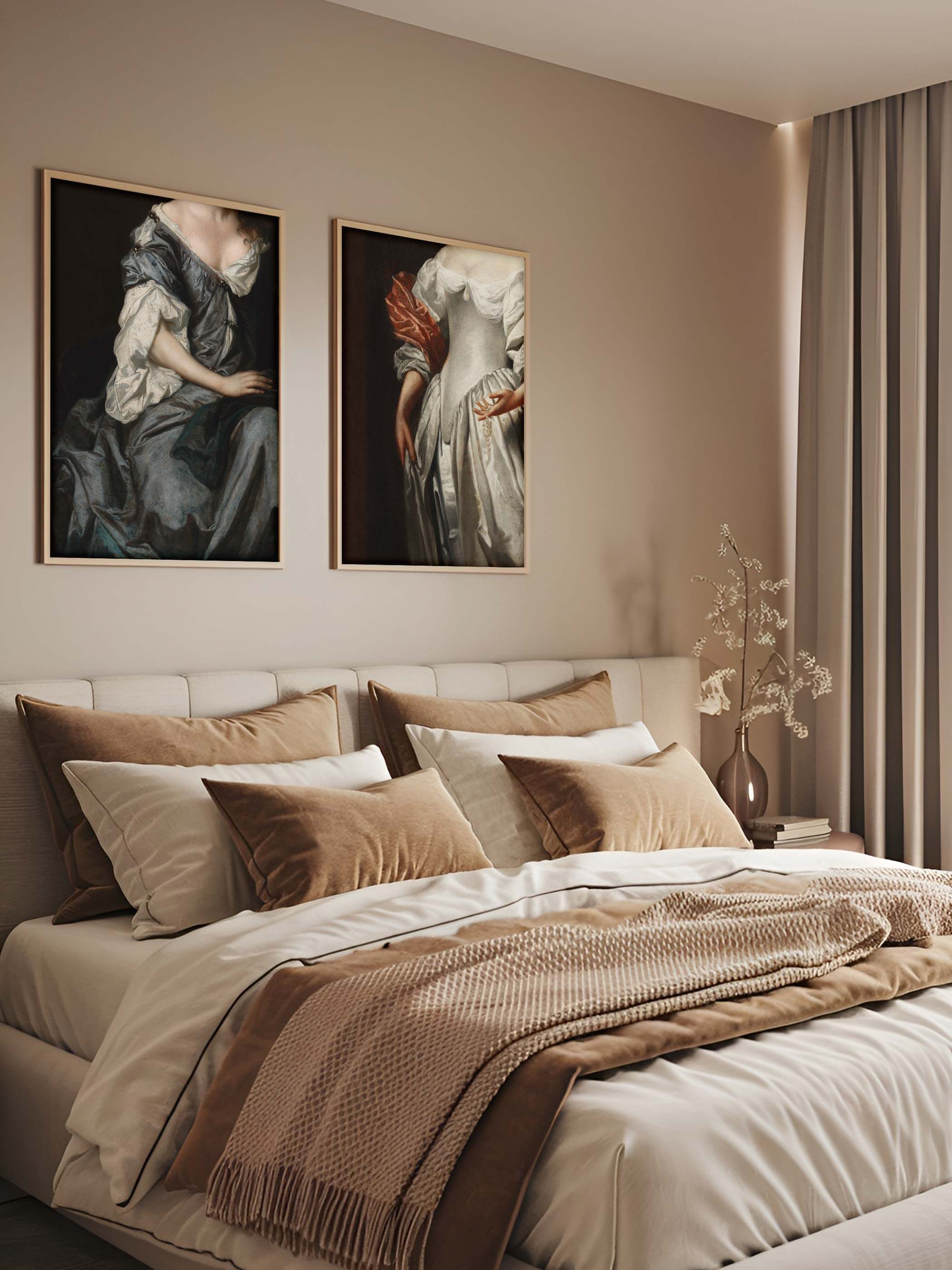 Barockes Porträt in einem modernen Schlafzimmer, kombiniert mit einem weiteren Kunstdruck, vintage Wanddekoration mit klassischem Charme.