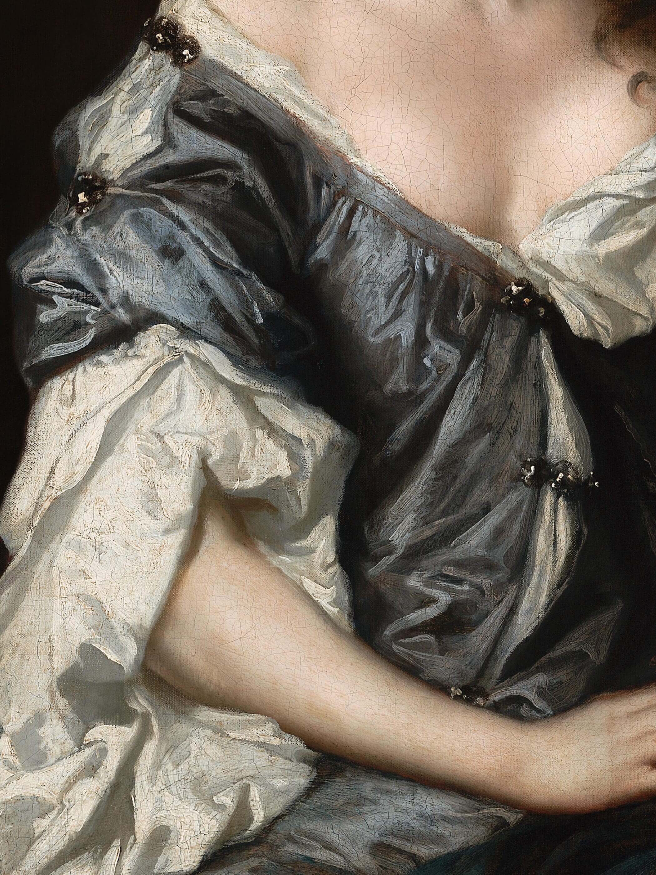 Nahaufnahme eines barocken Porträts mit Fokus auf das blaue Kleid und den detaillierten Faltenwurf des Stoffes.