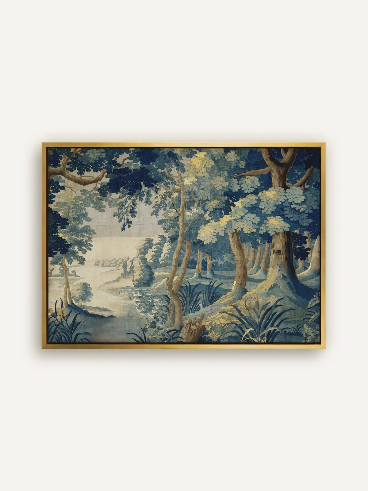 Leinwandbild nach einem alten Wandteppich: Wald mit hohen Bäumen in Indigo, Blau und Gelb an einem stillen See mit Schilf und gelber Iris, im goldenen Schattenfugenrahmen aus Holz #Rahmen_Gold